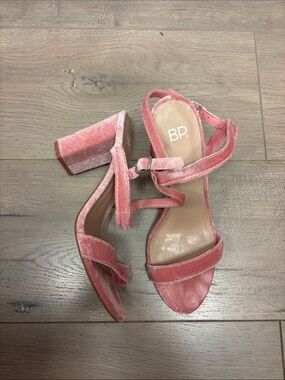bp Velvet Pink Block Heel Sandals 7.5
